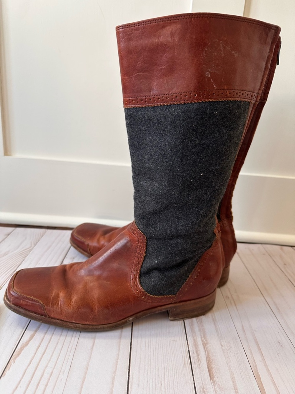 Wolverine Tall, Two-Tone, Brown Leather, and Grey Wool Riding Boots, Women’s 9 - Picture 11 of 14